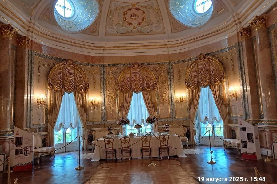 "Ораниенбаум: дворцовые тайны и парковые чудеса"