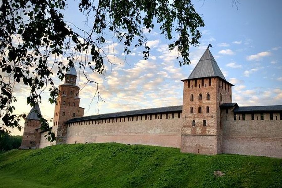 Герой средневекового города