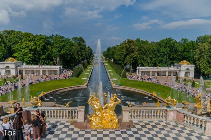 Фото с экскурсии в Петергоф
