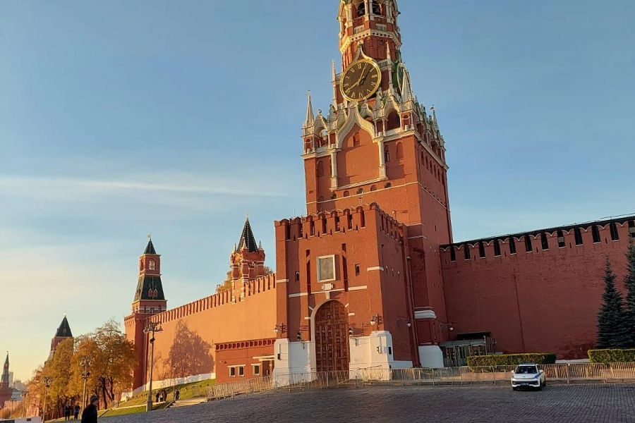 Твоя столица - Москва.